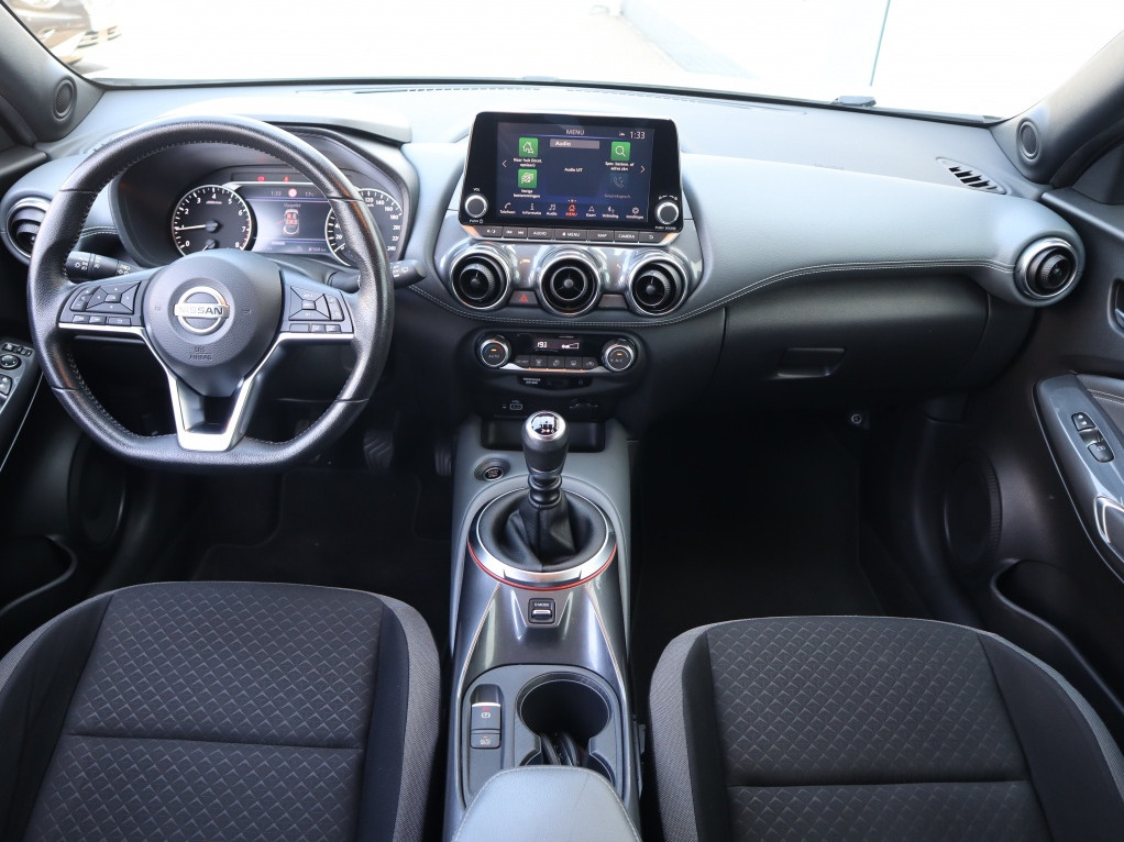 Nissan Nissan