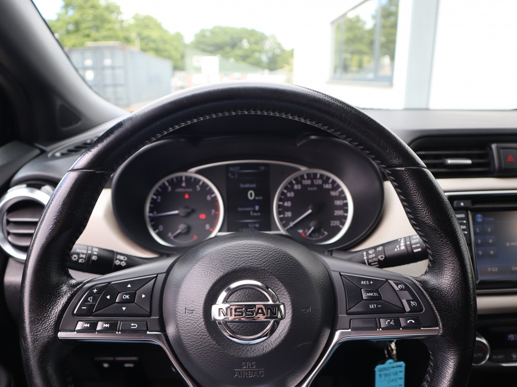 Nissan Nissan