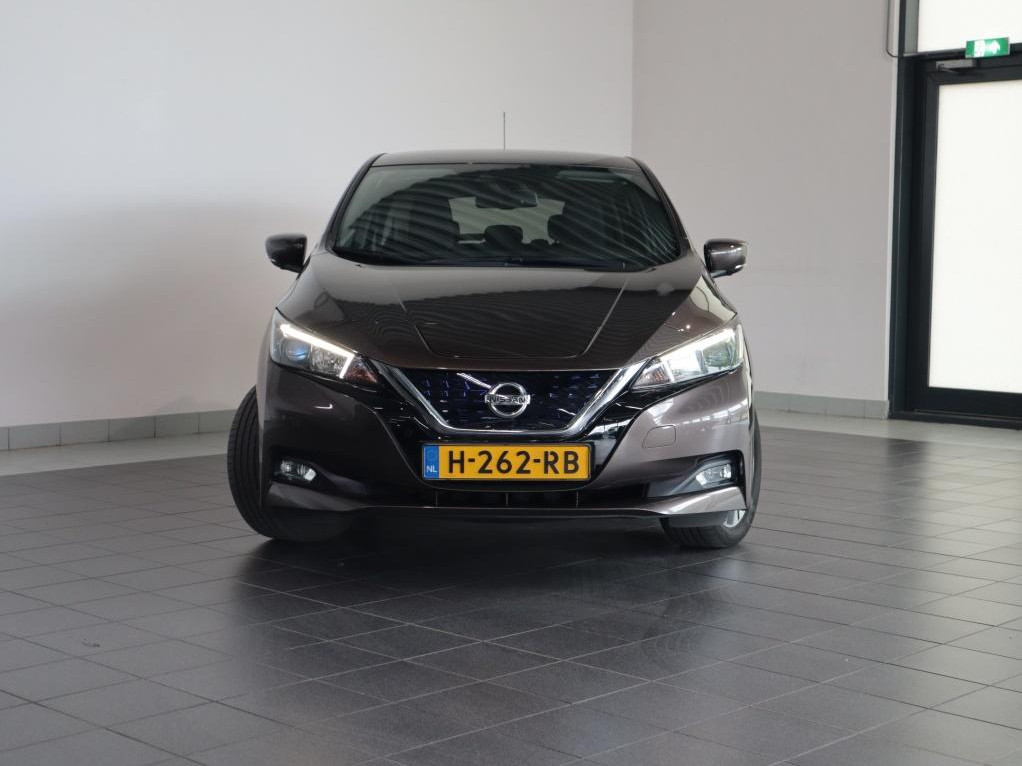 Nissan Nissan