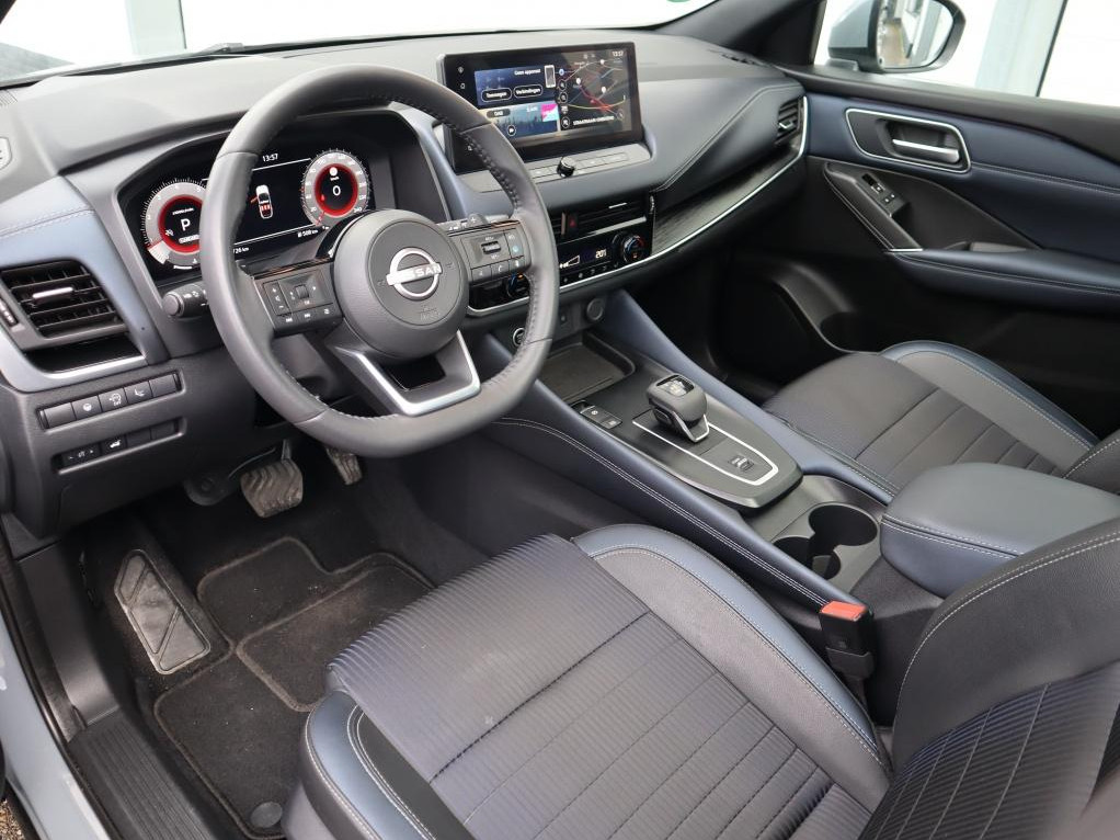 Nissan Nissan