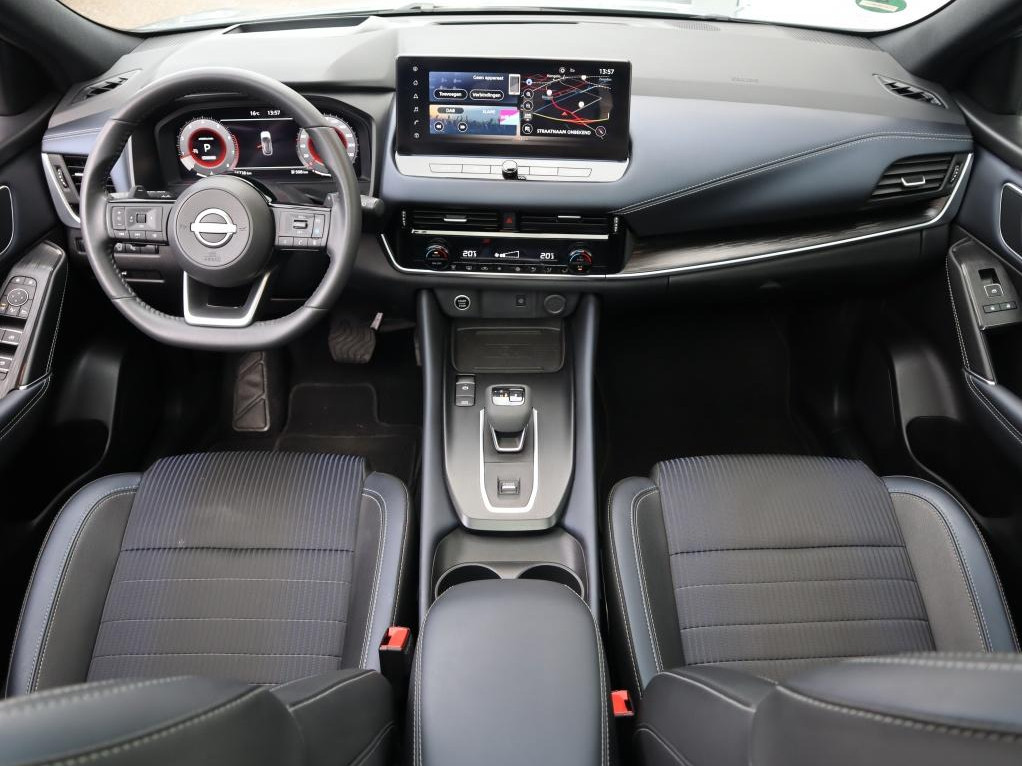 Nissan Nissan