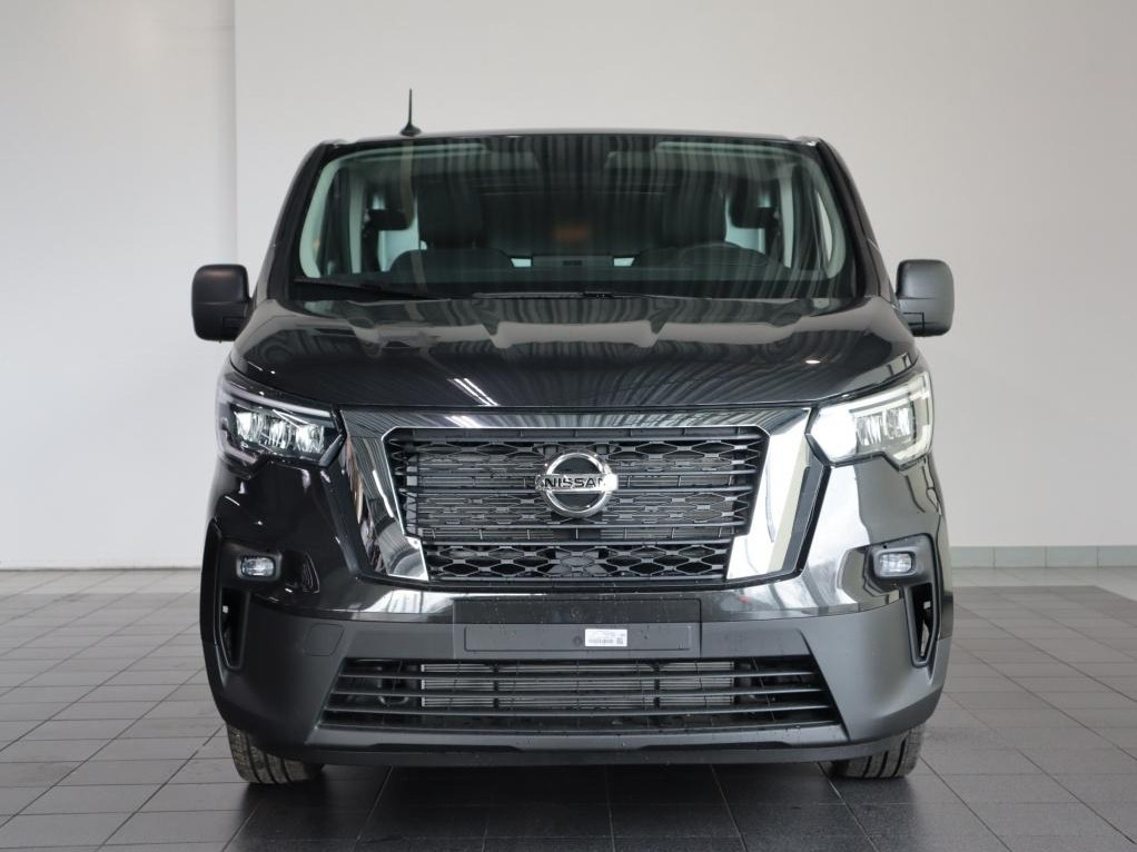 Nissan Nissan