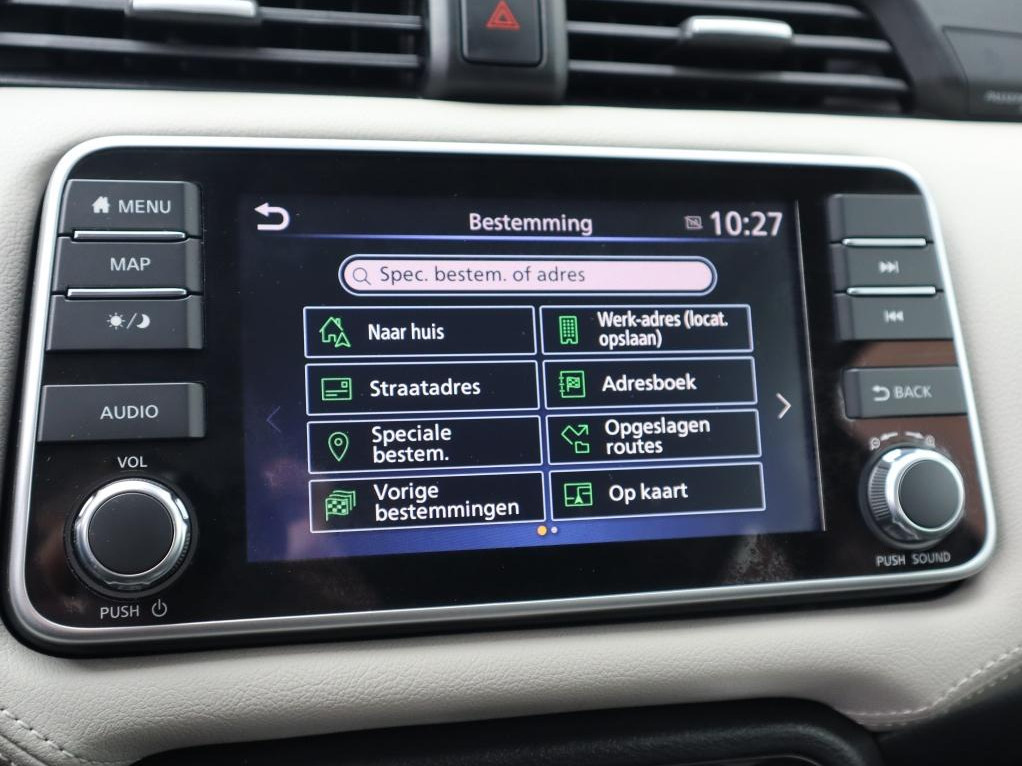 Nissan Nissan