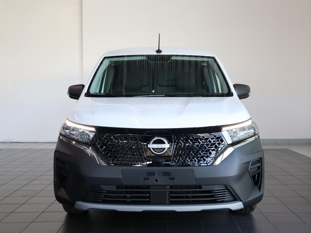 Nissan Nissan