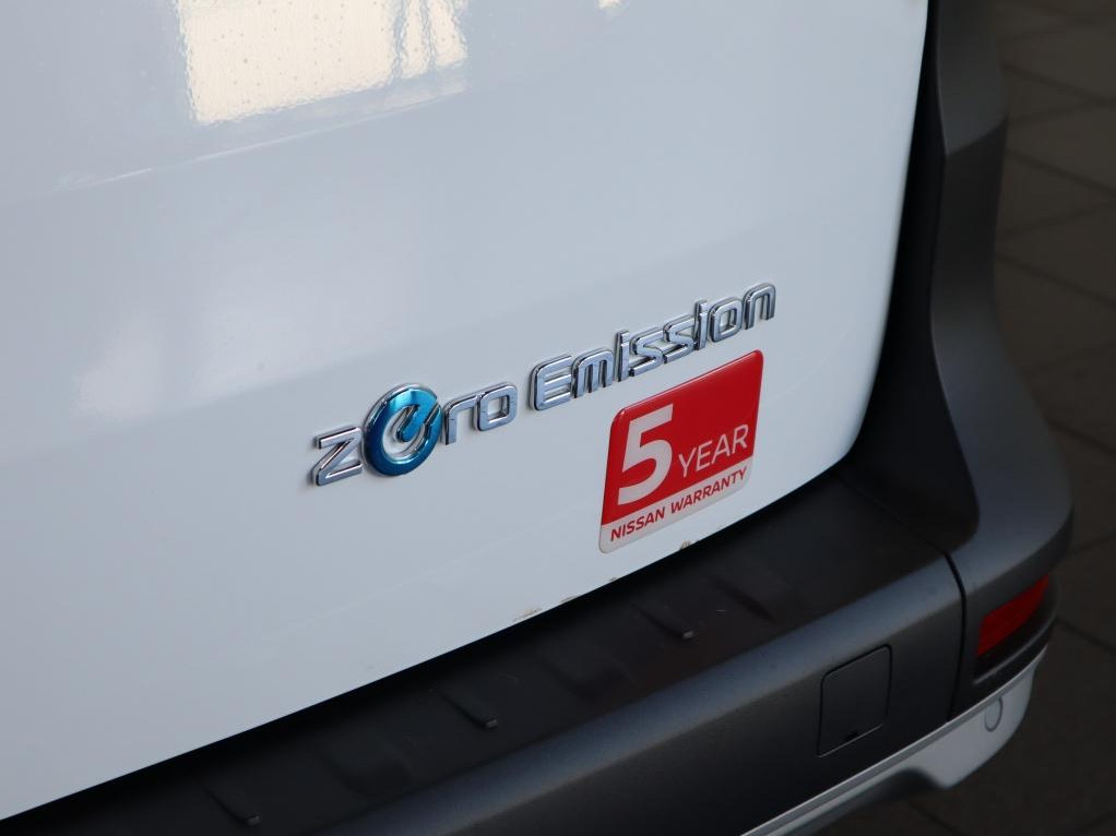 Nissan Nissan