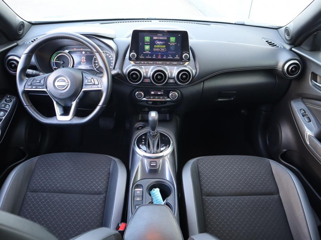 Nissan Nissan