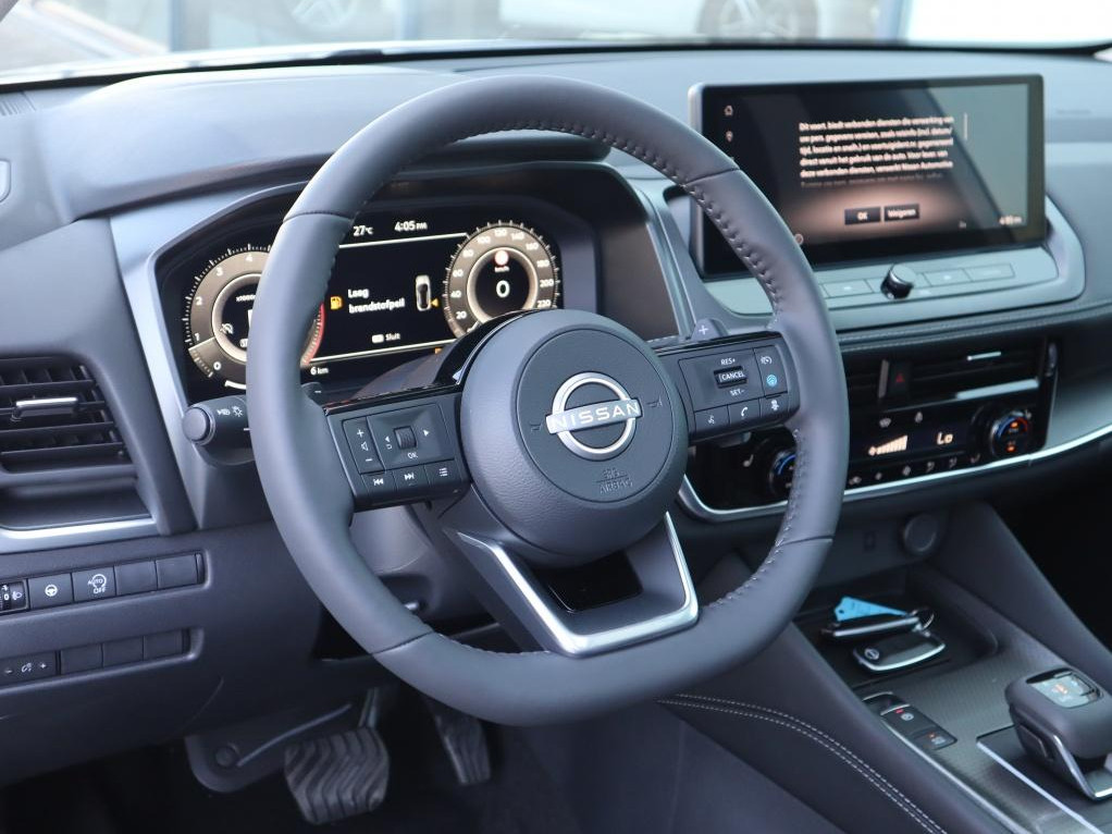 Nissan Nissan