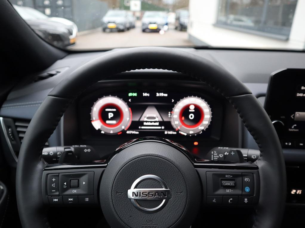 Nissan Nissan
