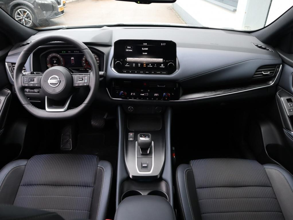 Nissan Nissan