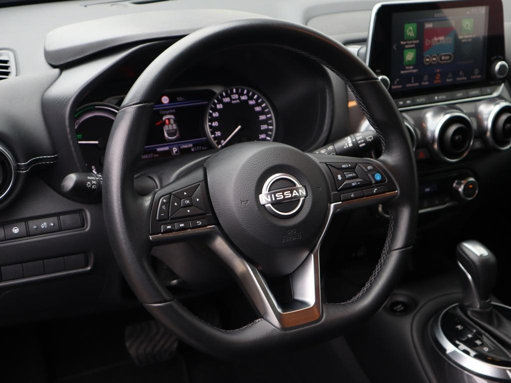 Nissan Nissan