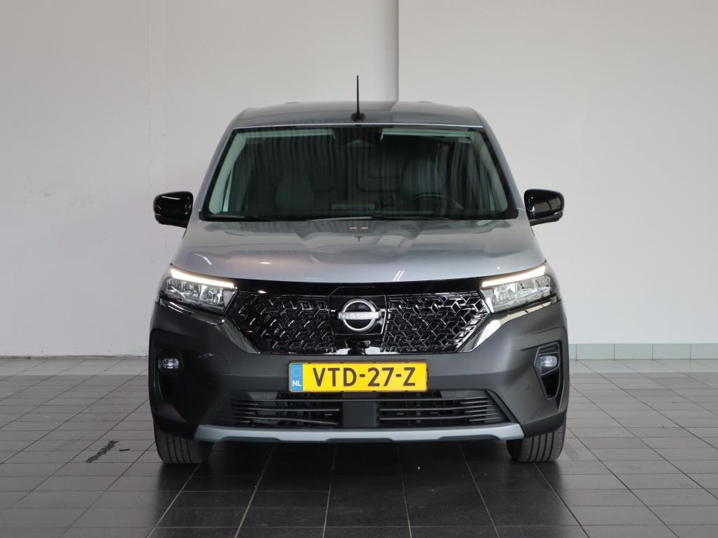 Nissan Nissan