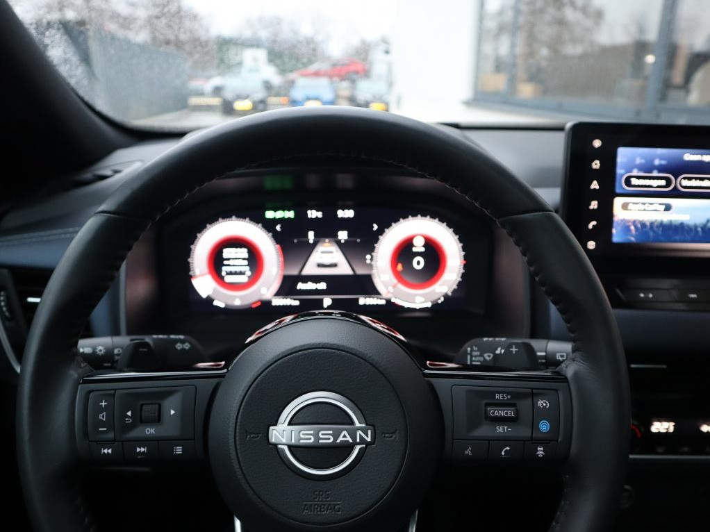 Nissan Nissan