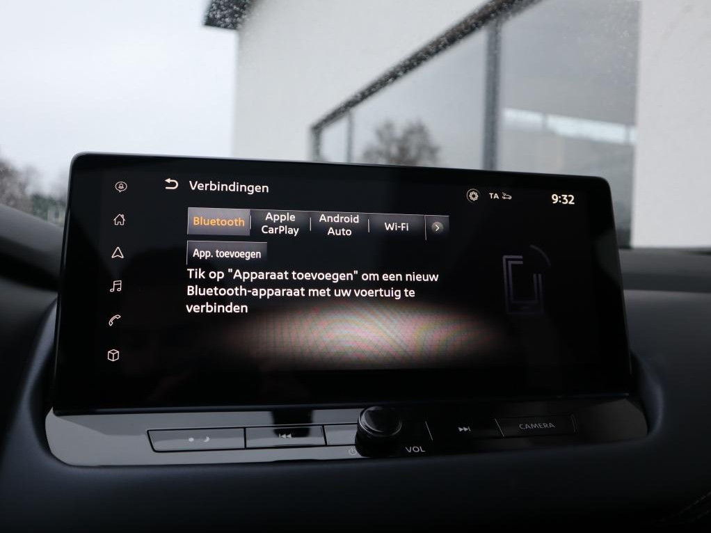 Nissan Nissan