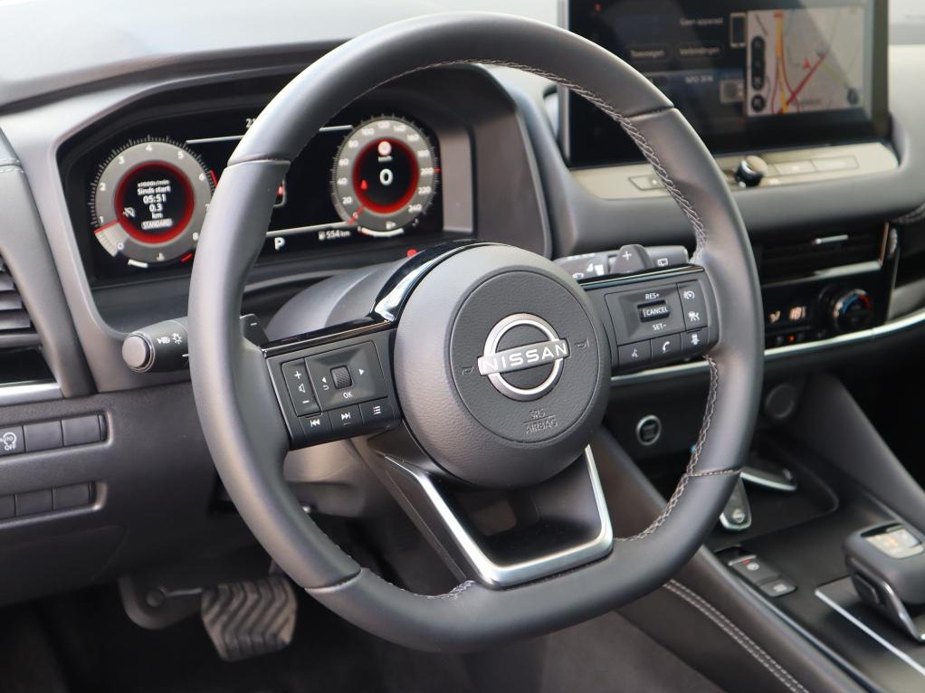 Nissan Nissan