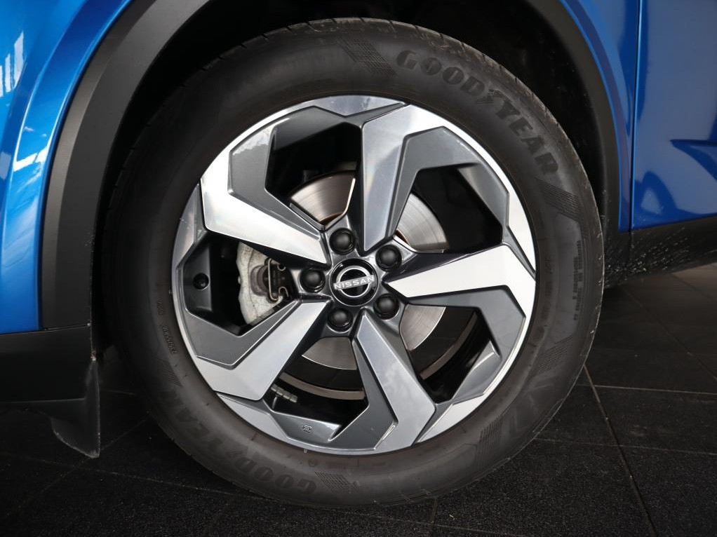 Nissan Nissan