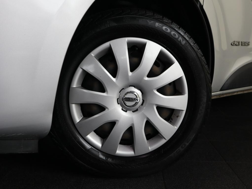 Nissan Nissan