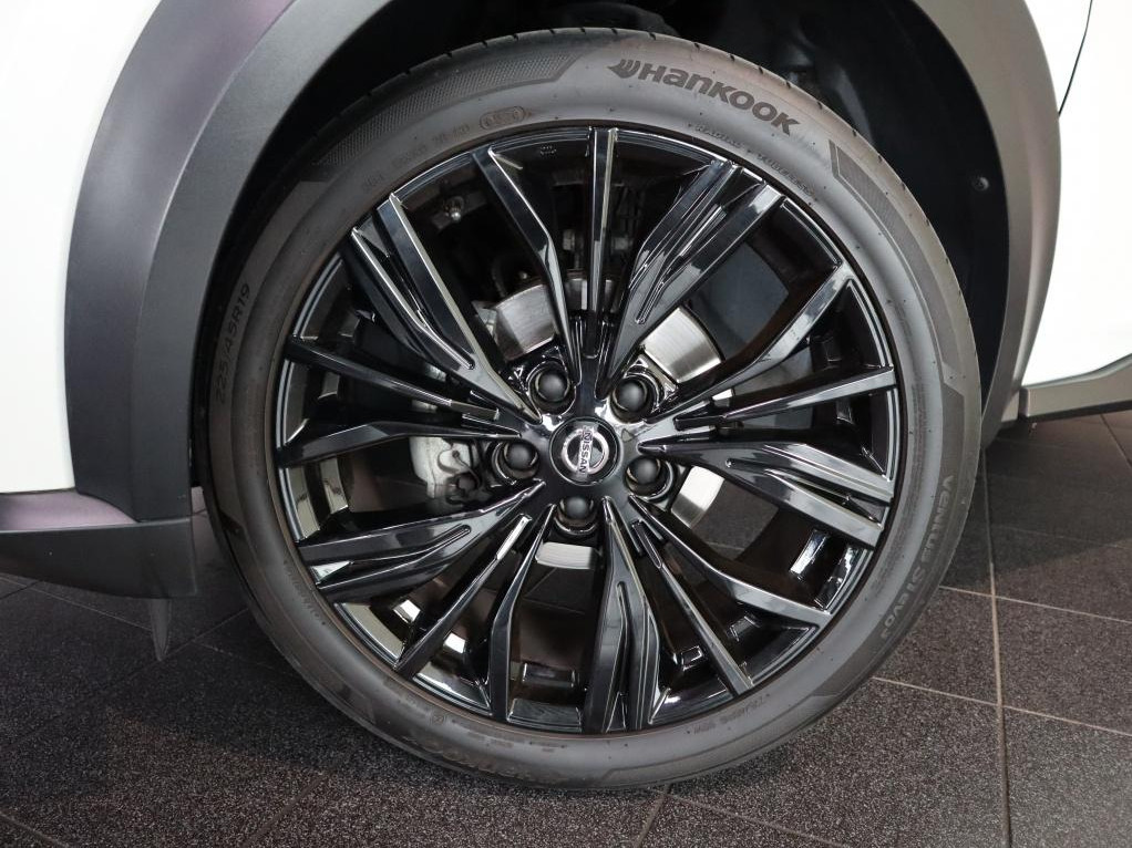 Nissan Nissan