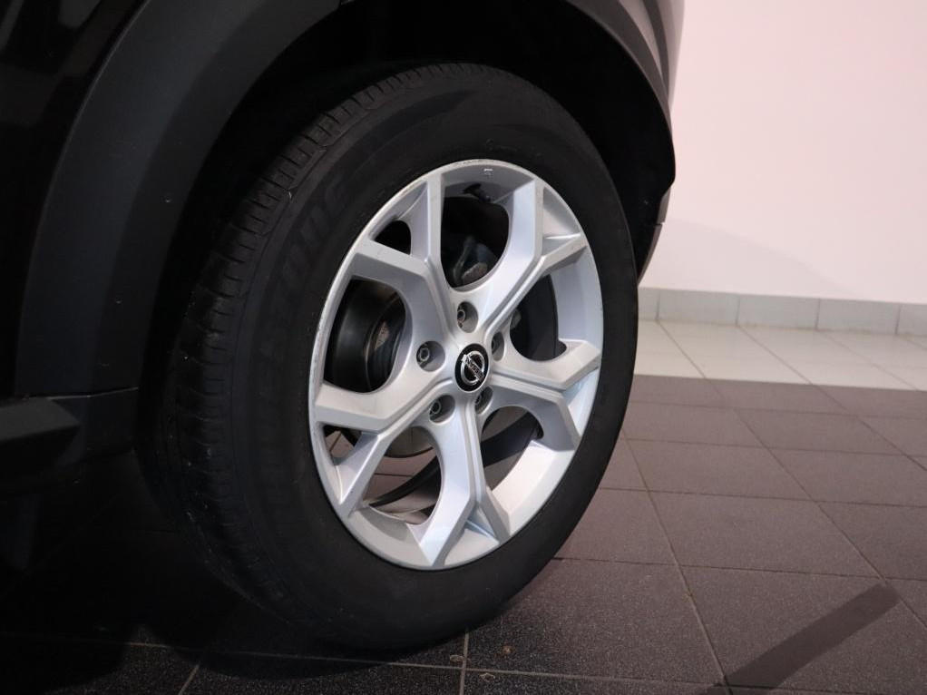 Nissan Nissan