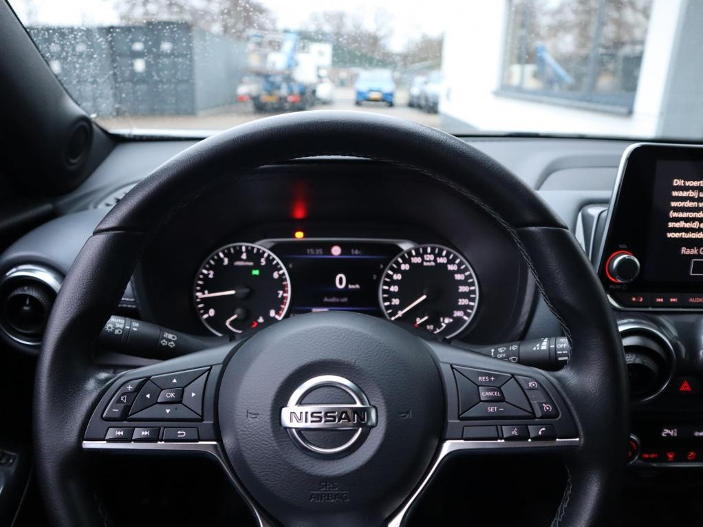 Nissan Nissan