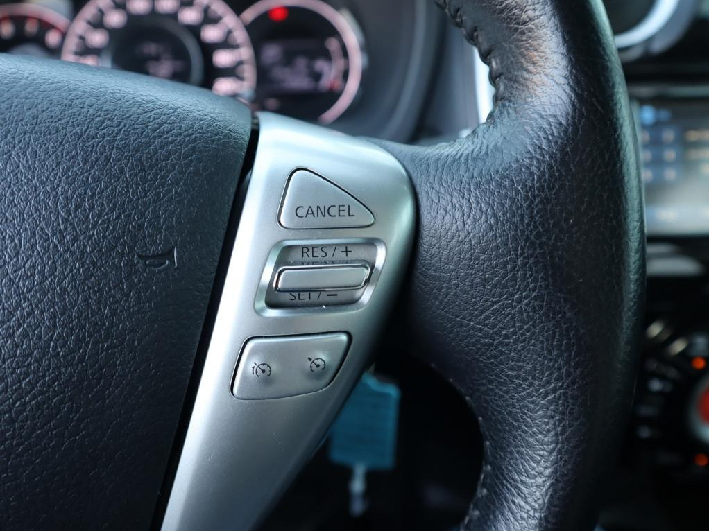 Nissan Nissan