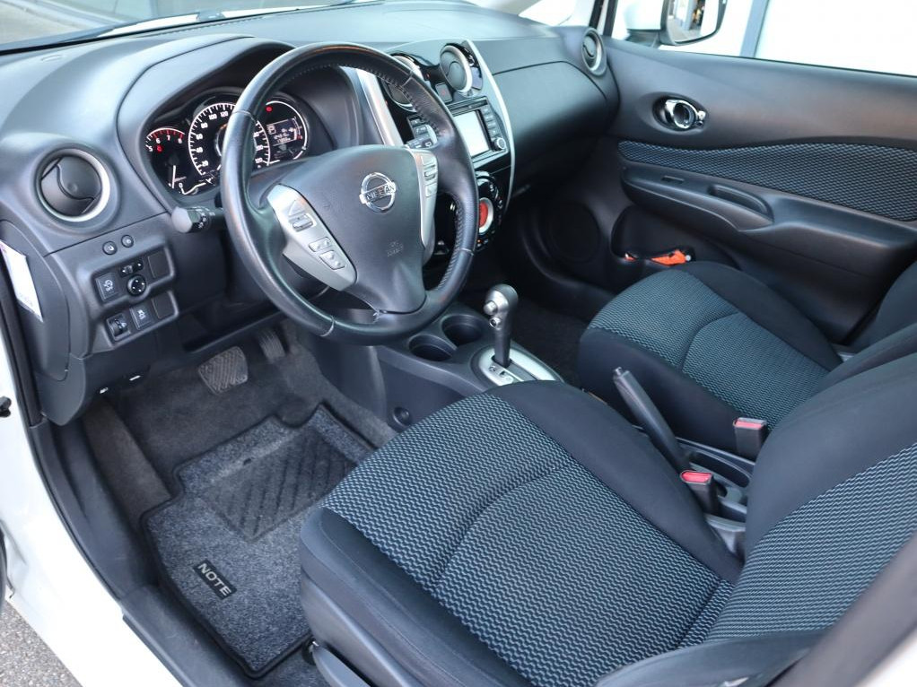 Nissan Nissan