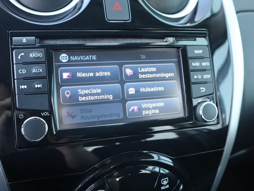 Nissan Nissan