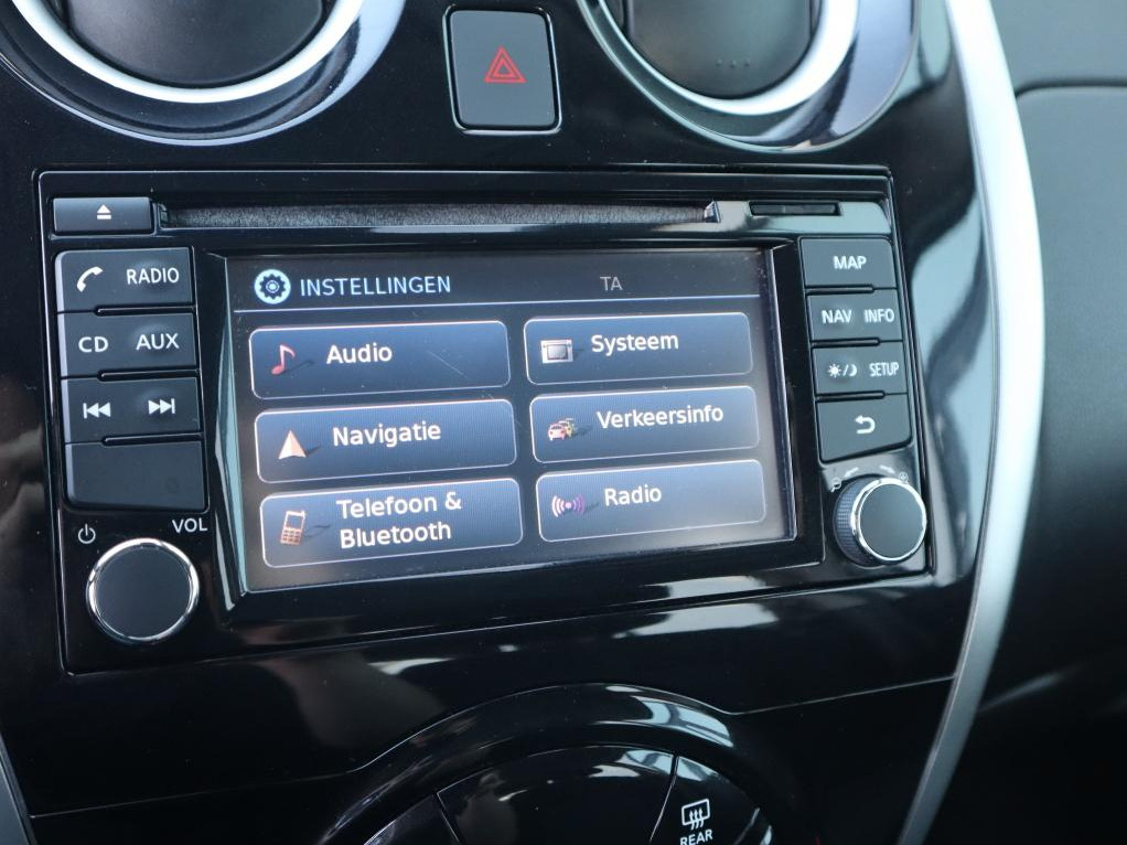 Nissan Nissan
