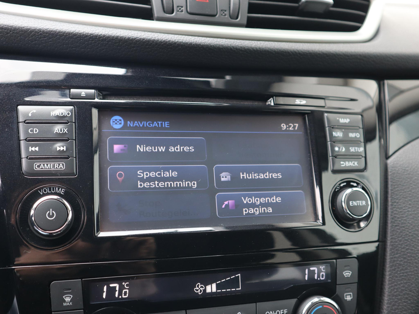 Nissan Nissan
