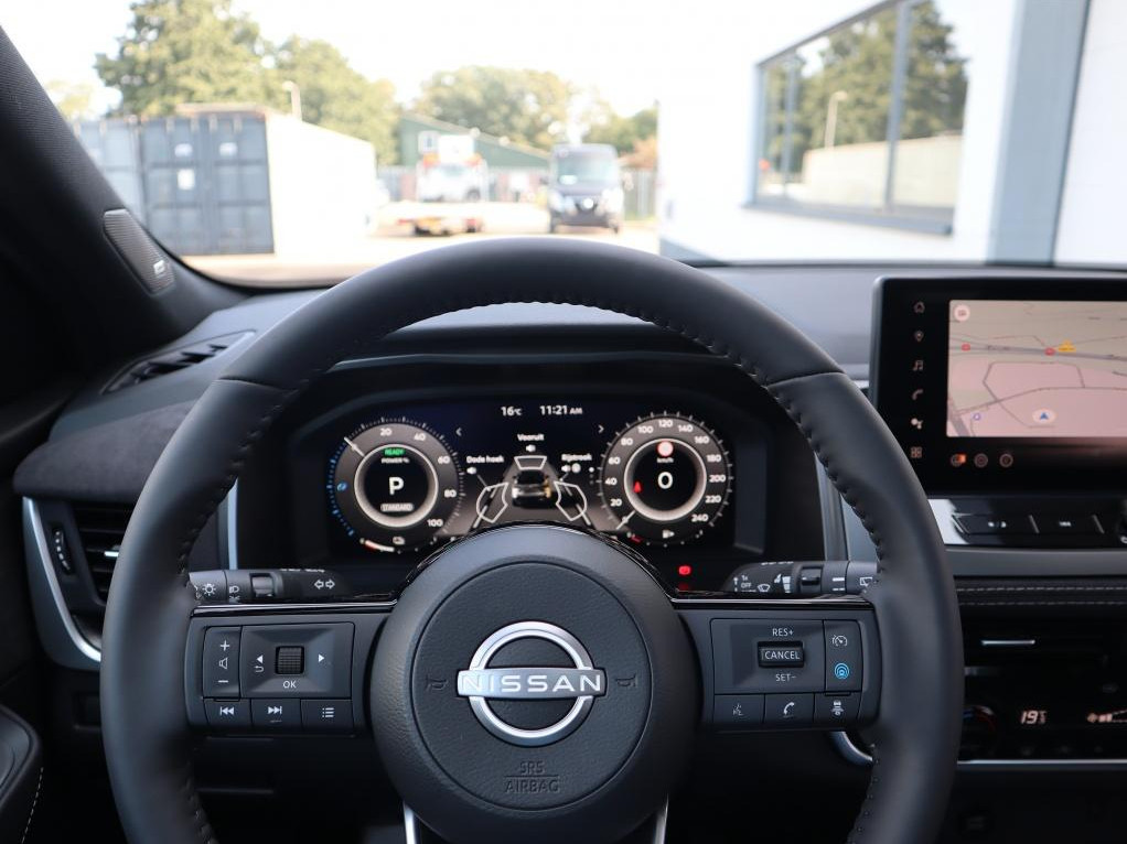 Nissan Nissan