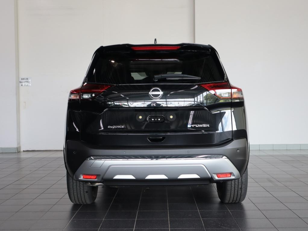 Nissan Nissan