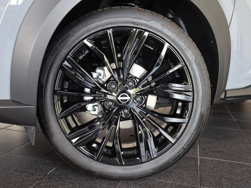 Nissan Nissan