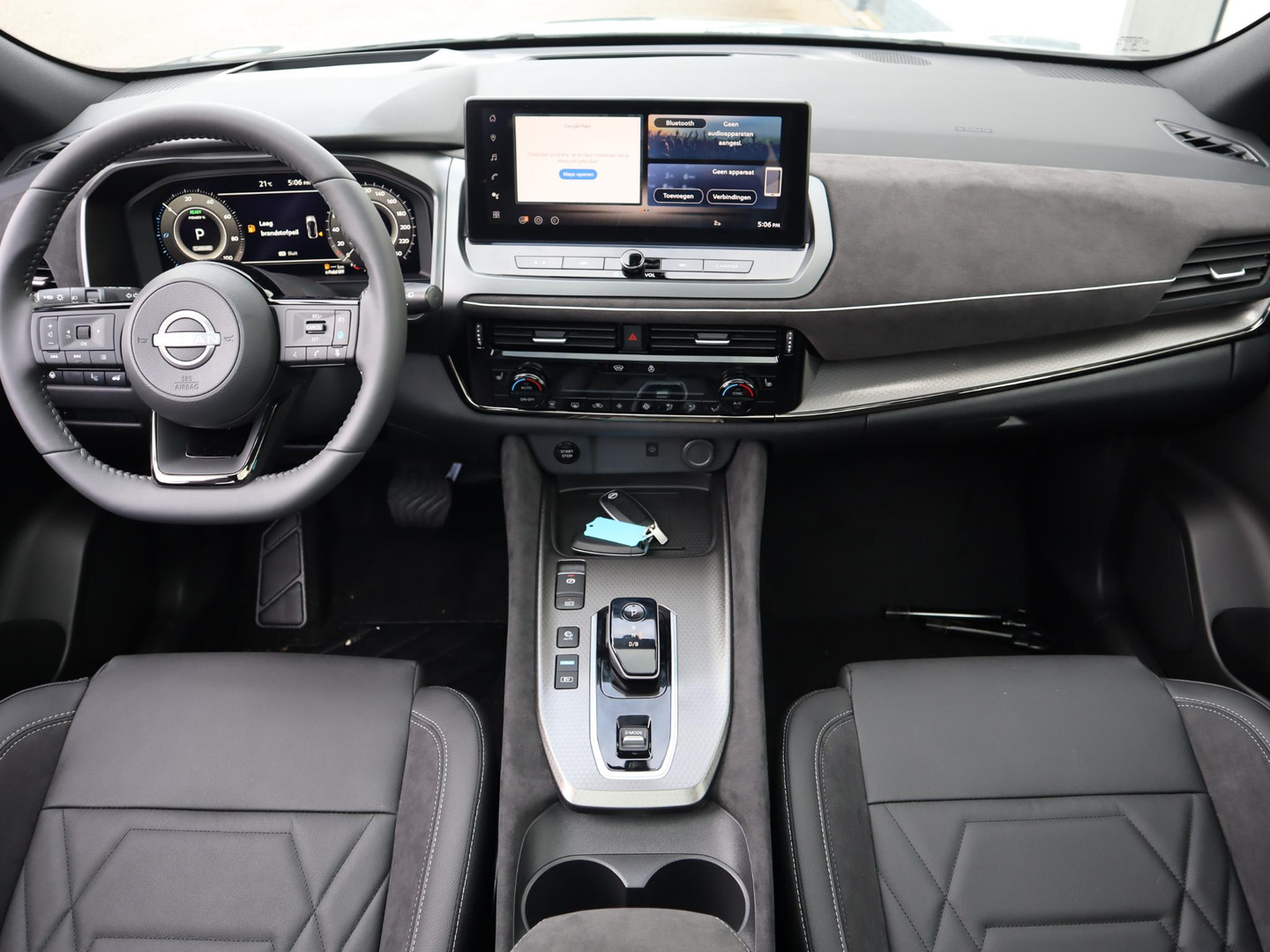 Nissan Nissan