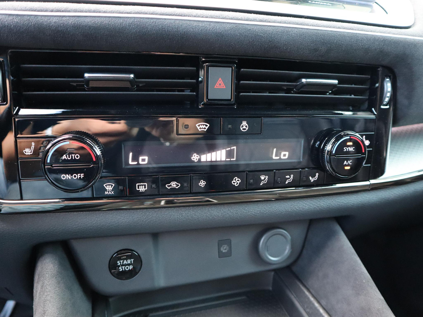 Nissan Nissan