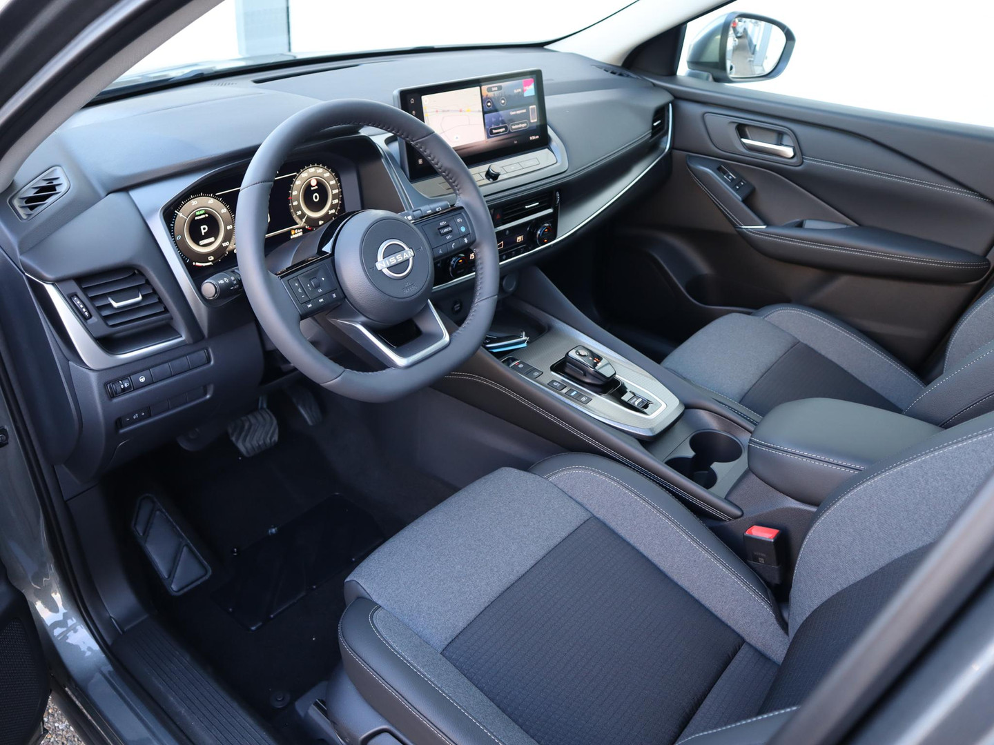 Nissan Nissan