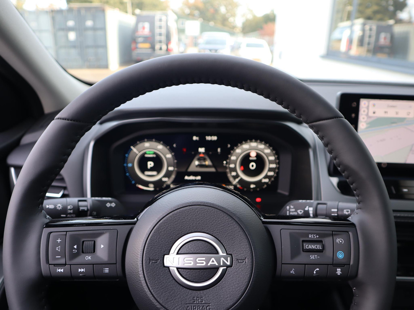 Nissan Nissan