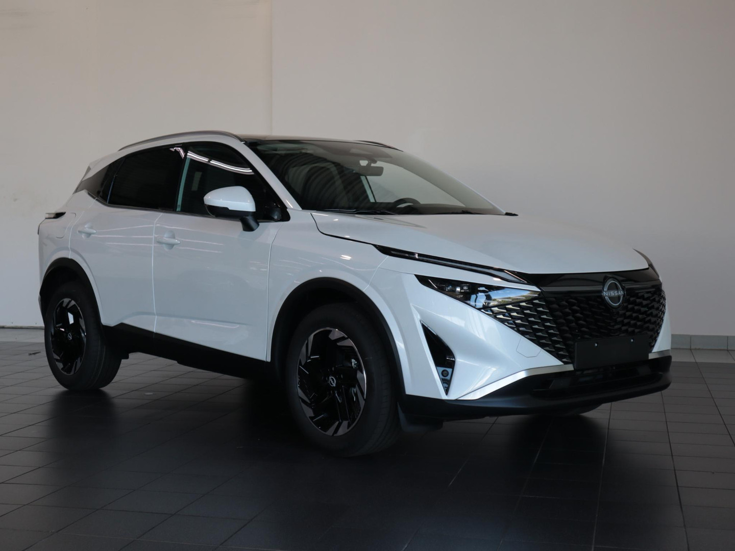 Nissan Nissan