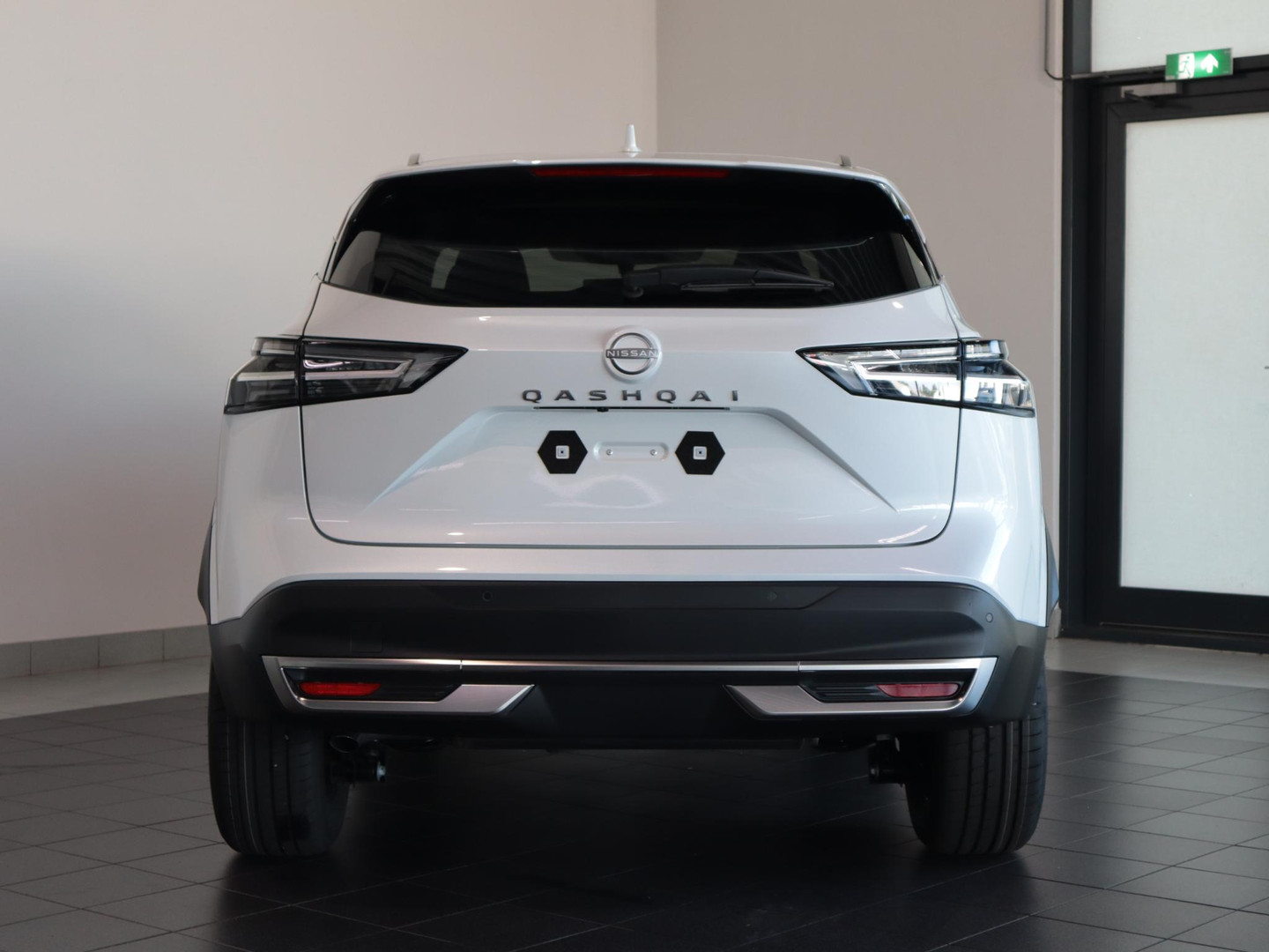 Nissan Nissan
