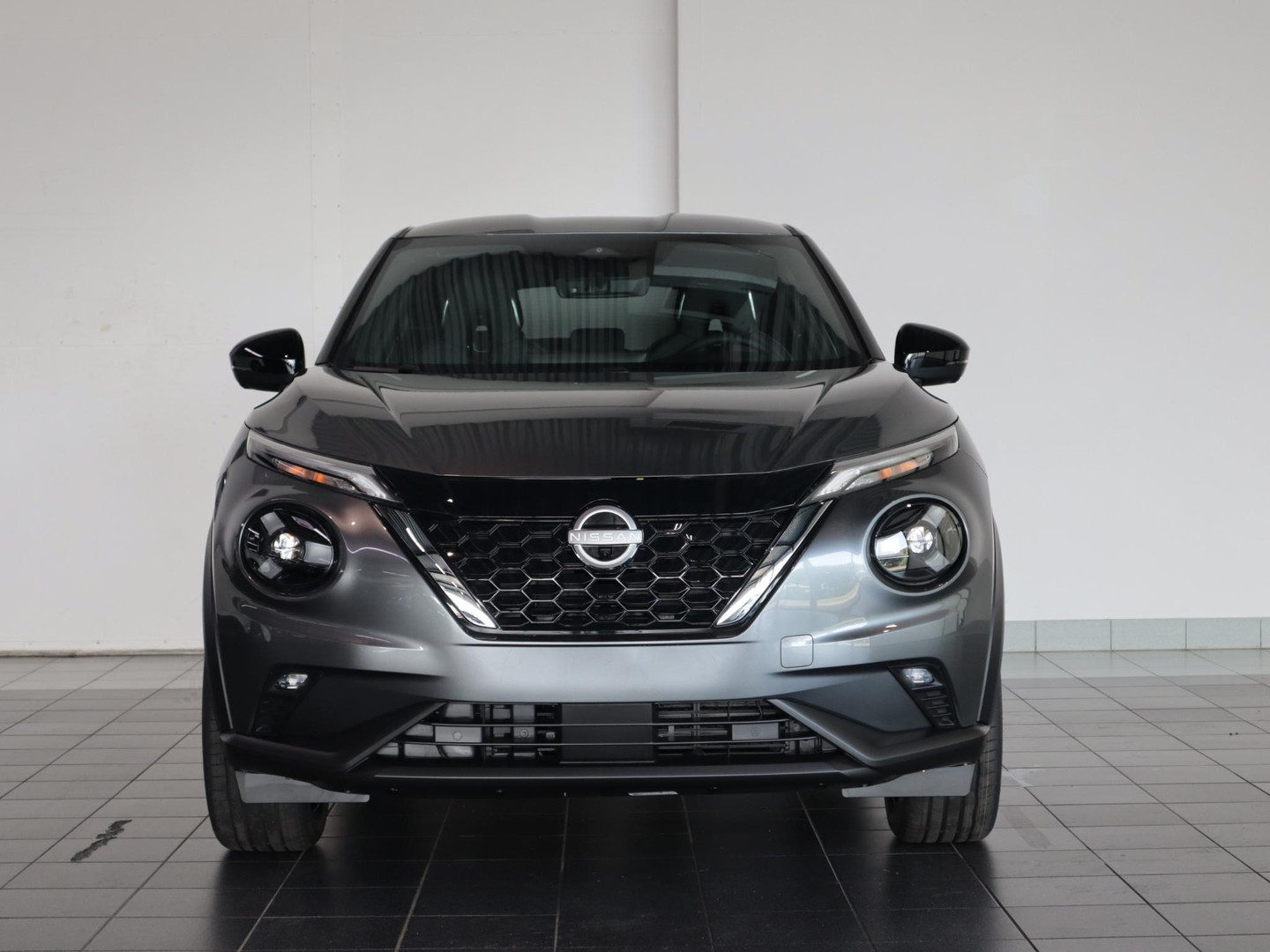 Nissan Nissan