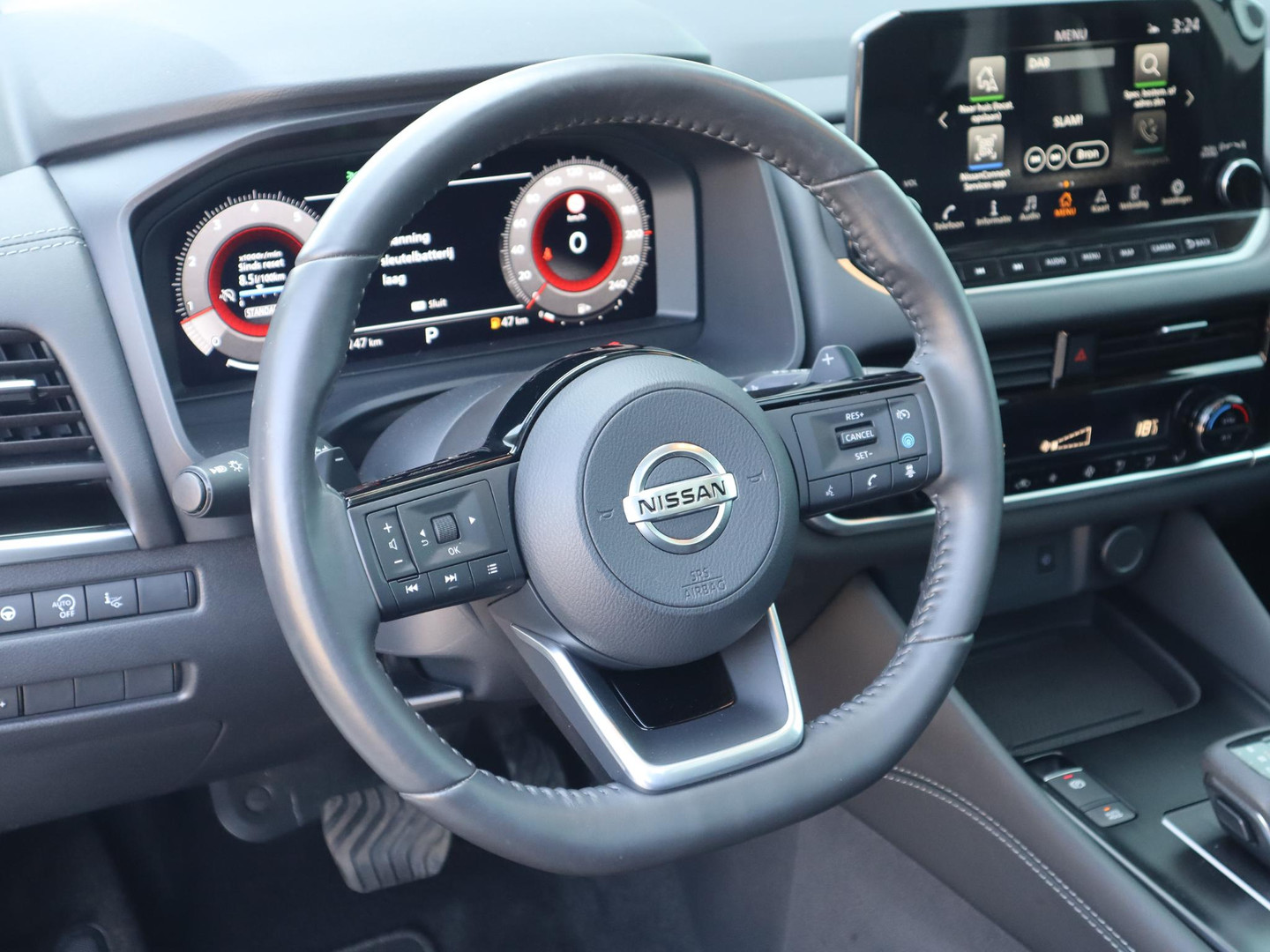 Nissan Nissan