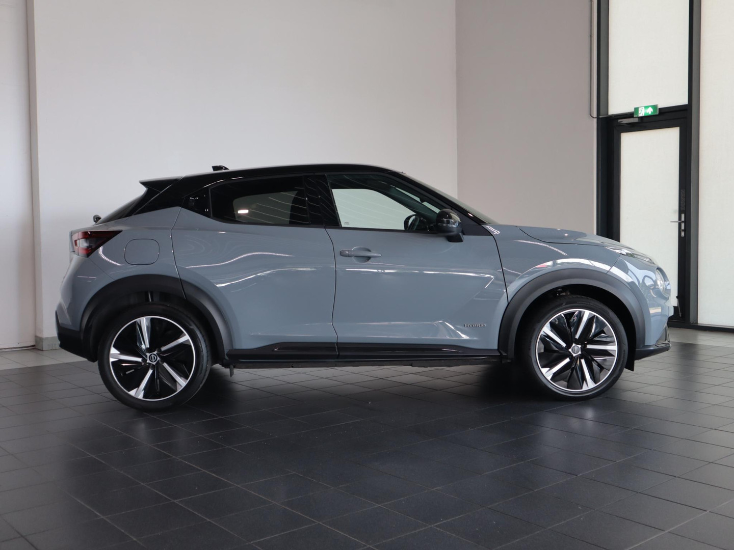 Nissan Nissan