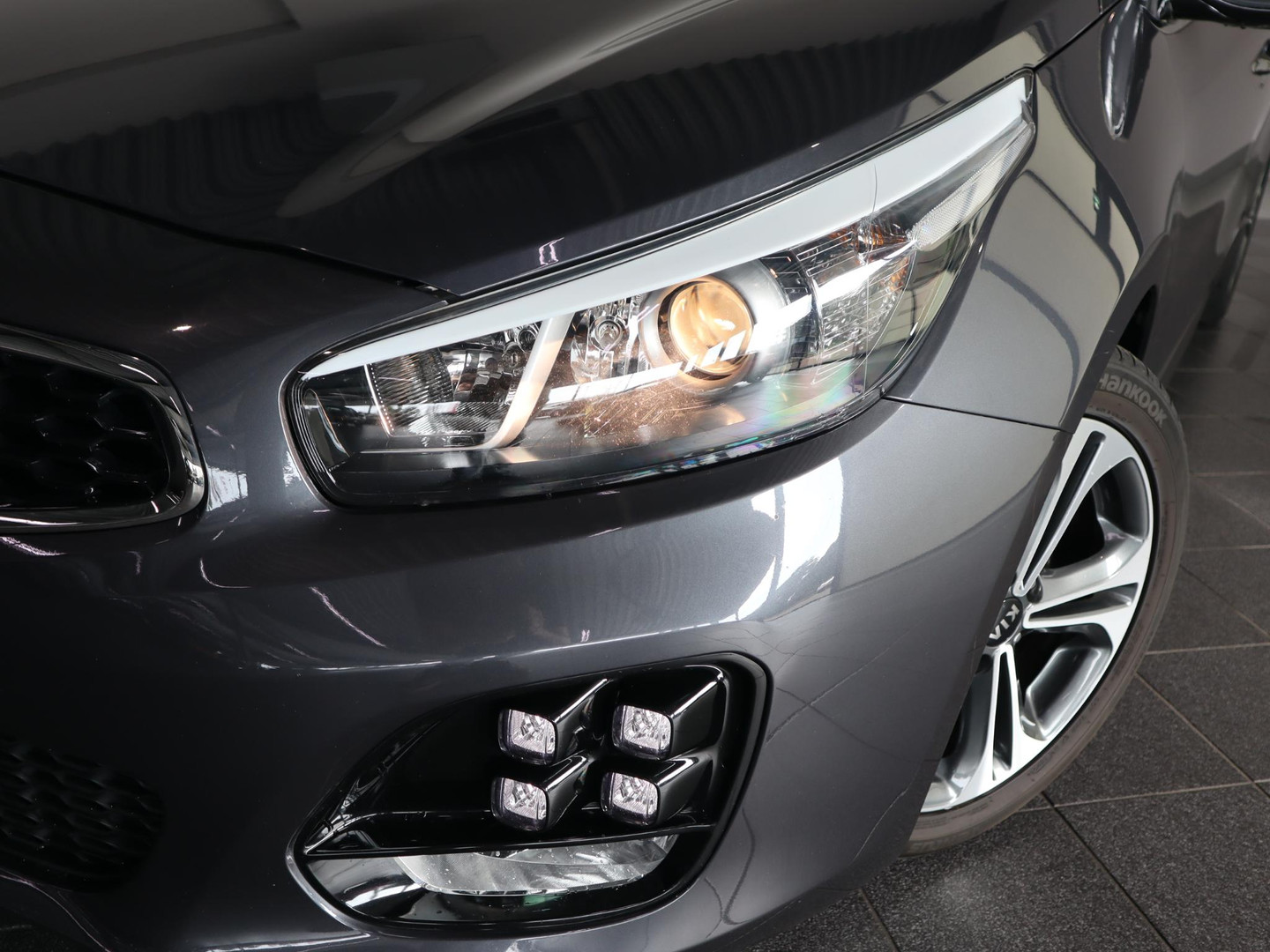 Kia