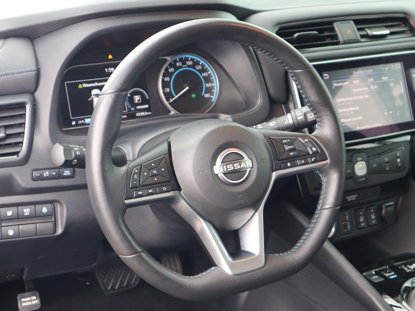 Nissan Nissan