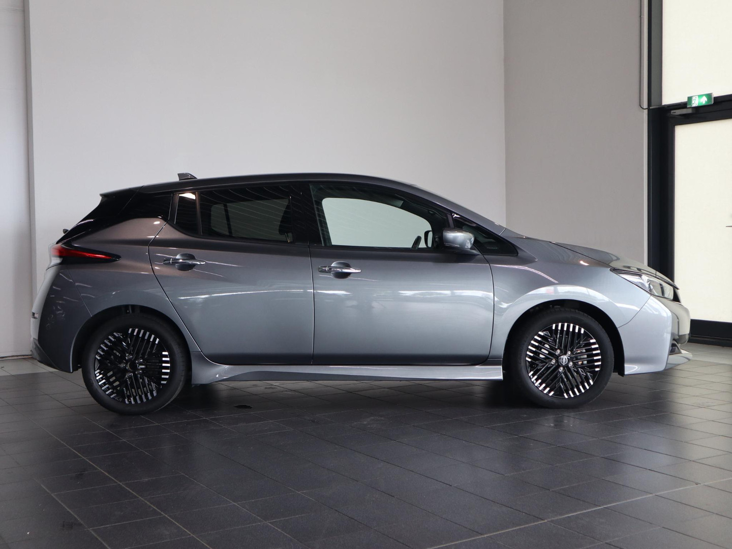 Nissan Nissan