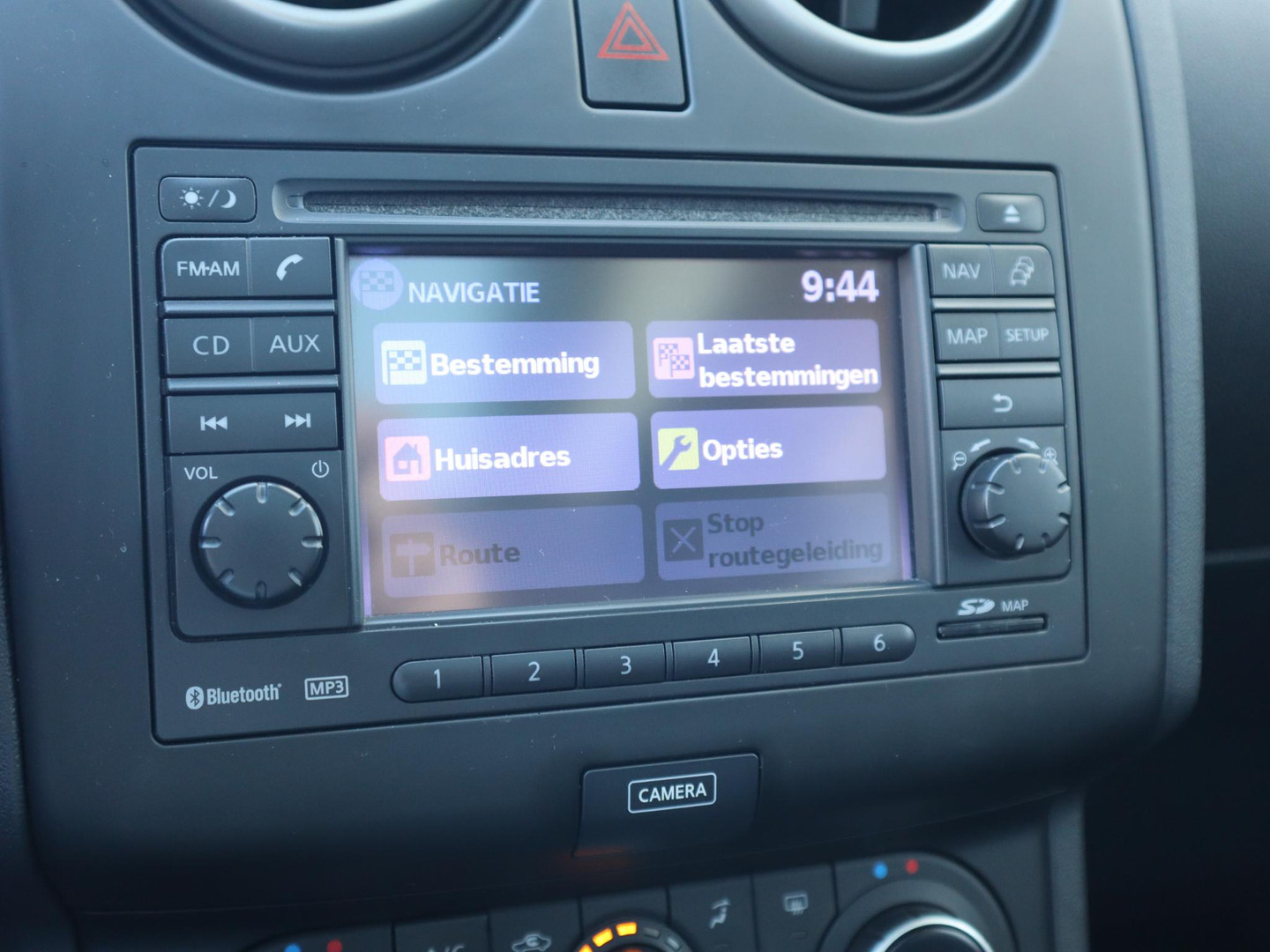 Nissan Nissan