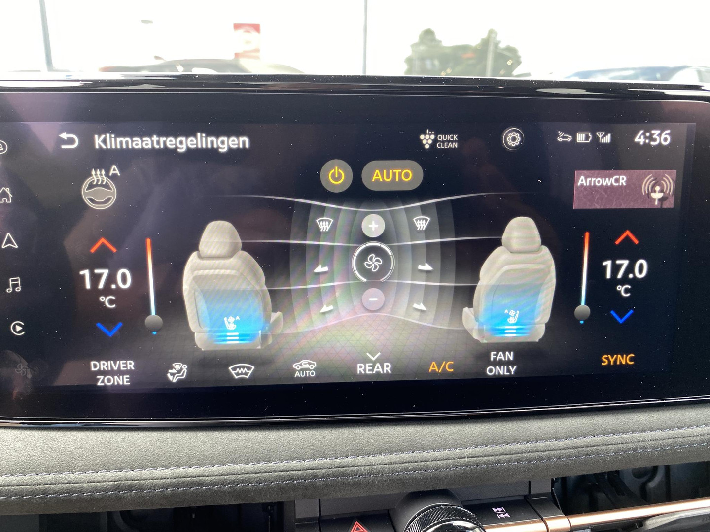 Nissan Nissan