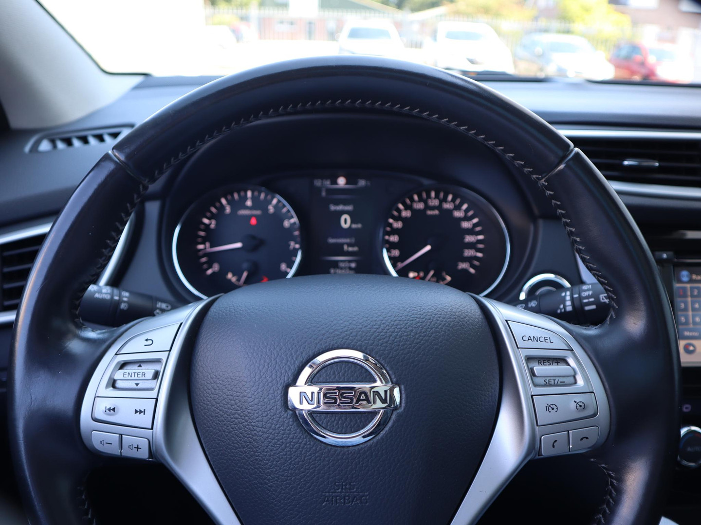 Nissan Nissan