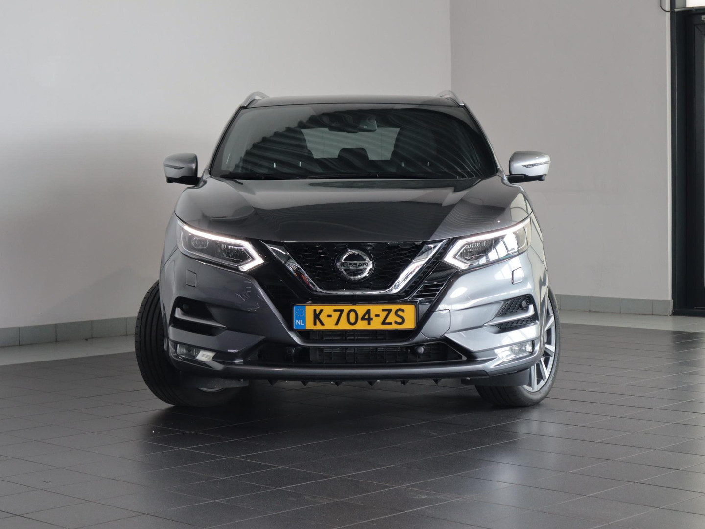 Nissan Nissan