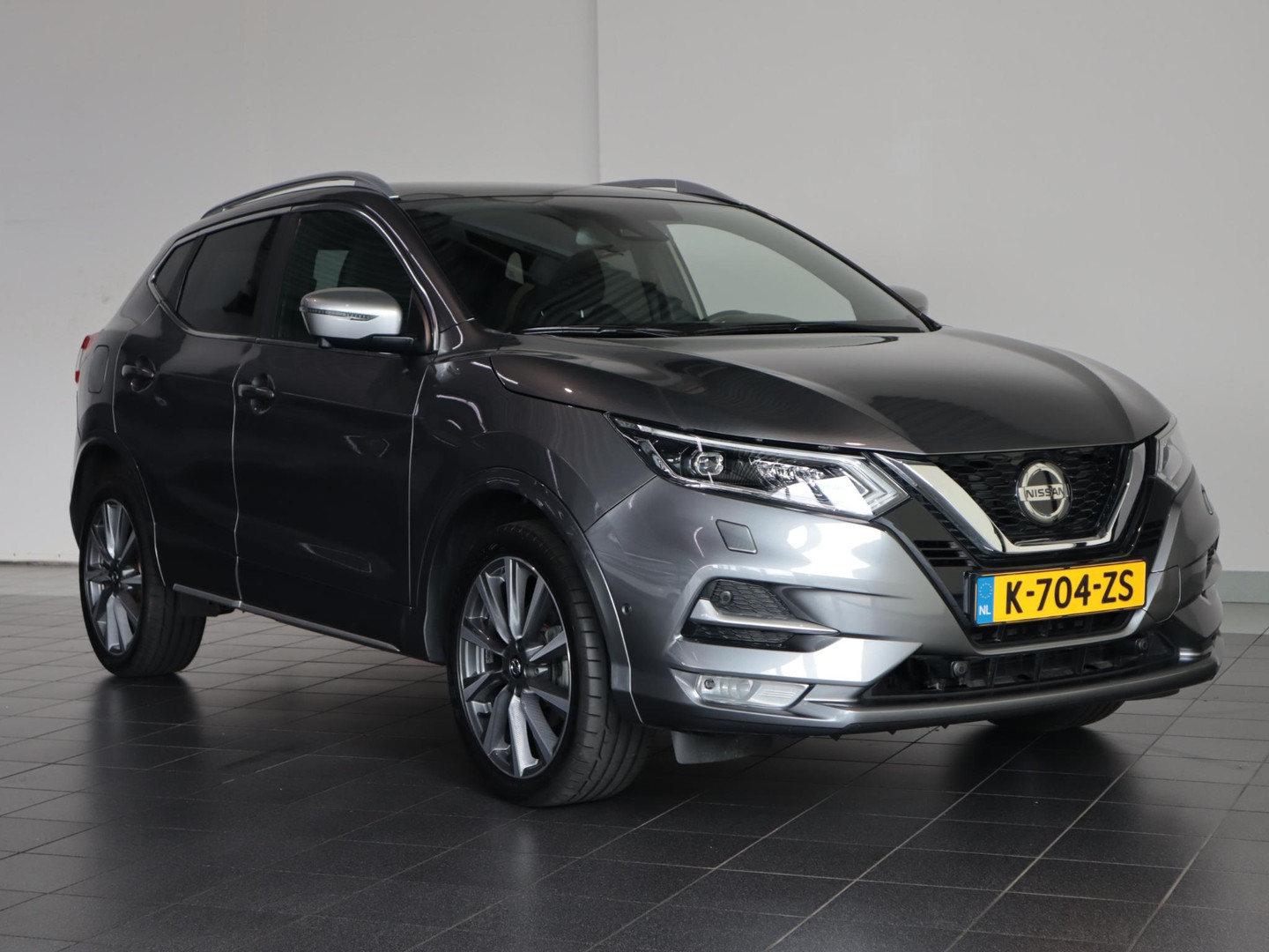 Nissan Nissan