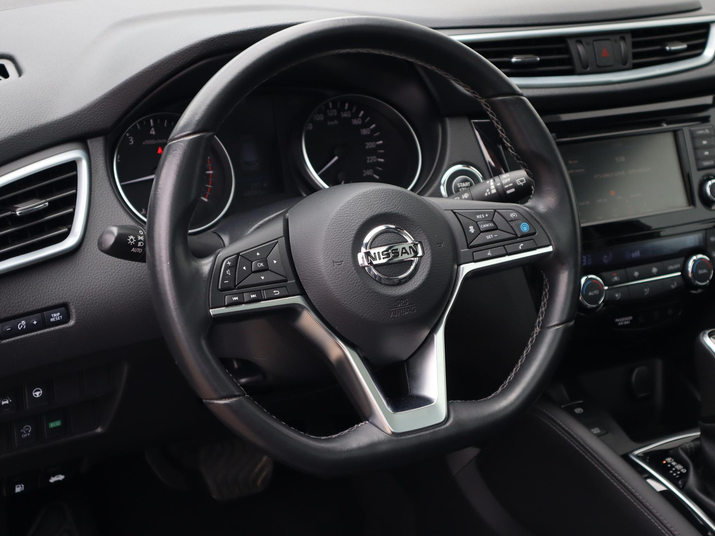 Nissan Nissan