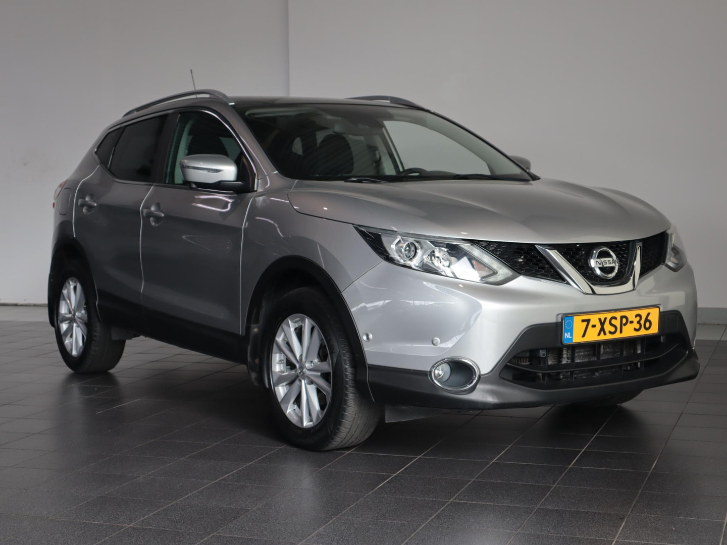 Nissan Nissan
